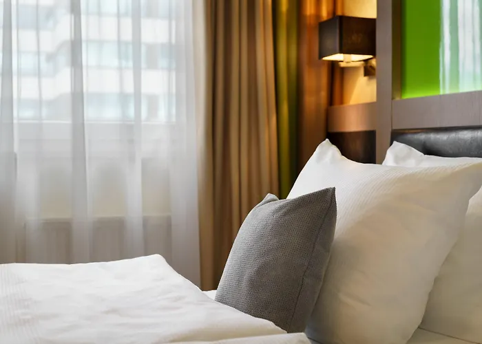 - The Niu, Fusion St. Georg By Ihg Hotel