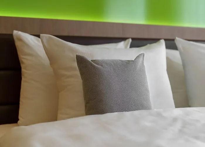 - The Niu, Fusion St. Georg By Ihg Hotel