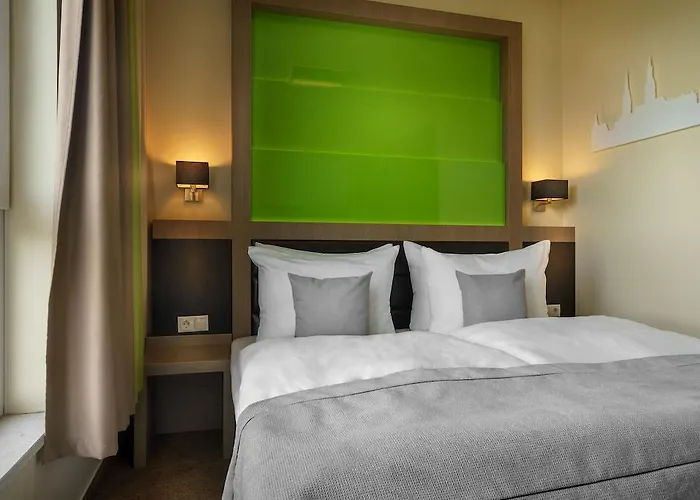 - The Niu, Fusion St. Georg By Ihg 3* Hamburg
