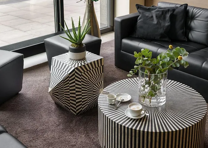 - The Niu, Fusion St. Georg By Ihg Hotel 3*