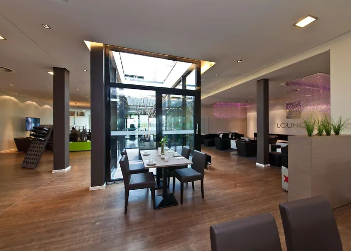 - The Niu, Fusion St. Georg By Ihg Hotel Hamburg